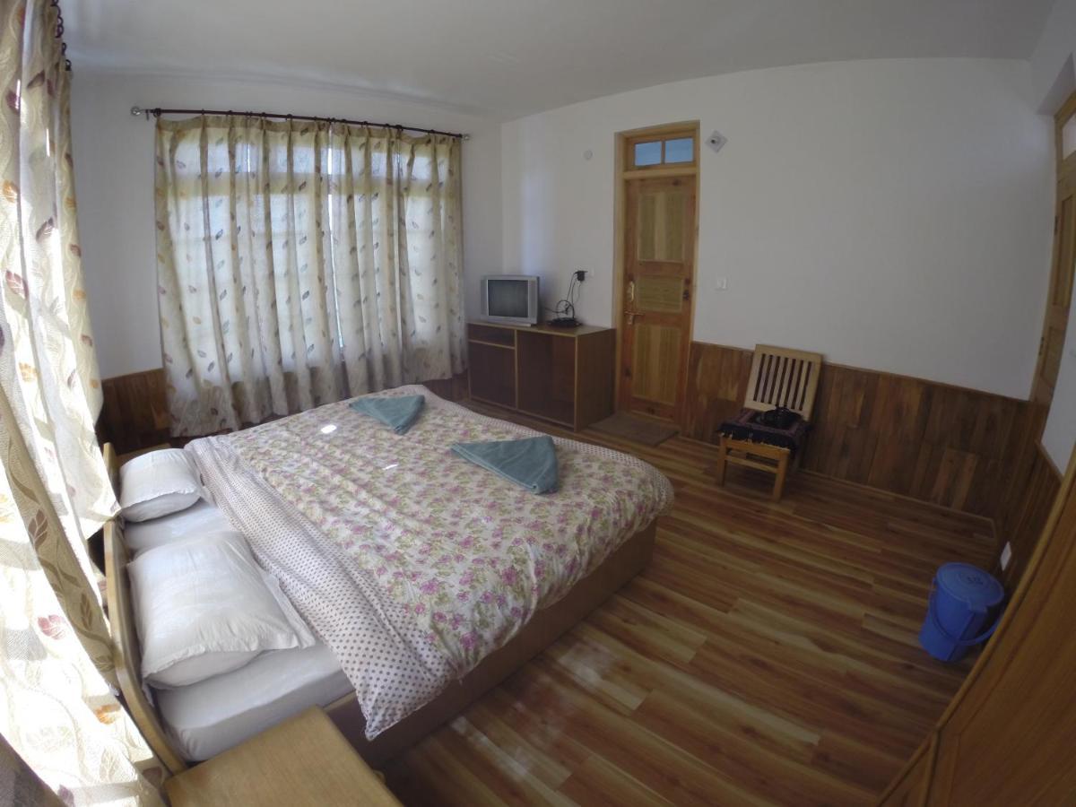 Barath Hotel & Guest House 列城 外观 照片